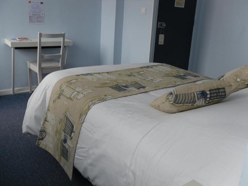 The Originals Access, Hotel Corinna, Royan Bagian luar foto