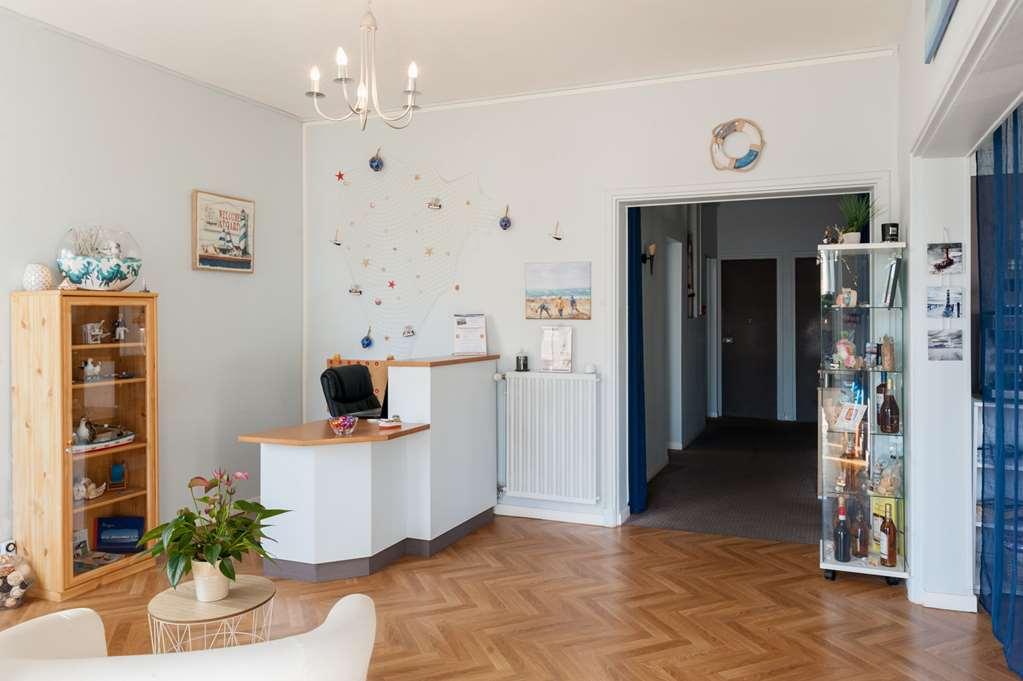 The Originals Access, Hotel Corinna, Royan Ruang foto