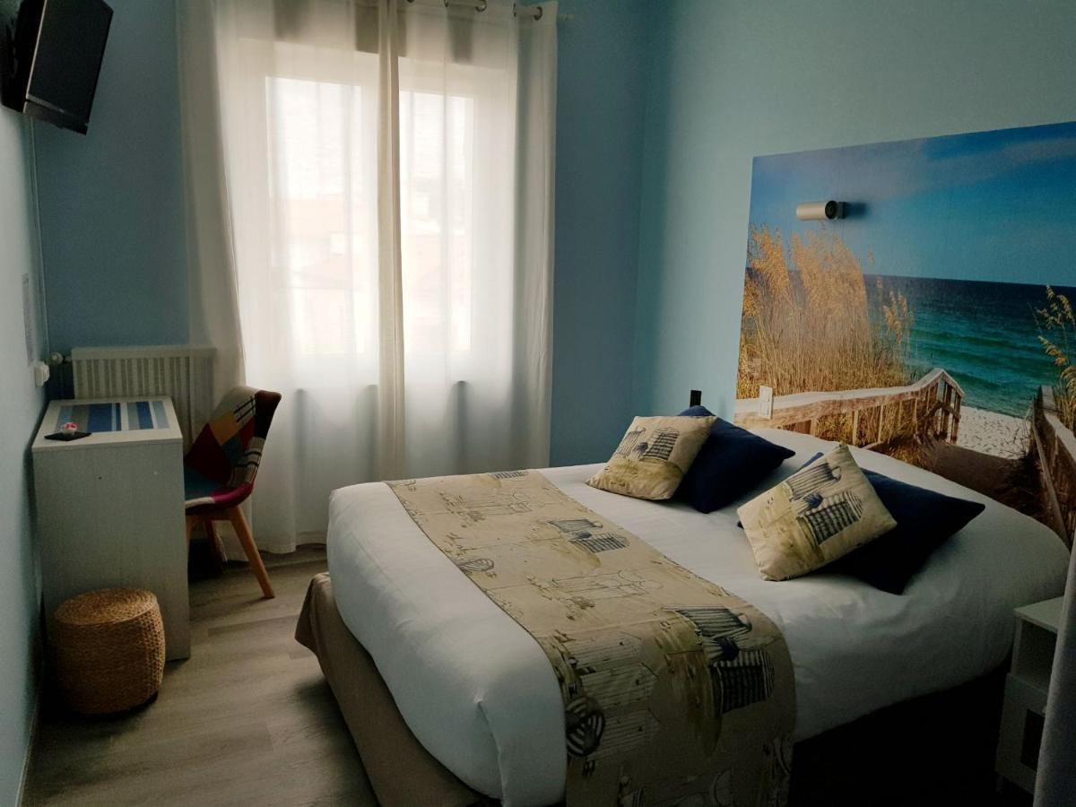 The Originals Access, Hotel Corinna, Royan Bagian luar foto