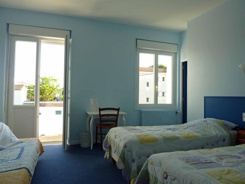 The Originals Access, Hotel Corinna, Royan Bagian luar foto